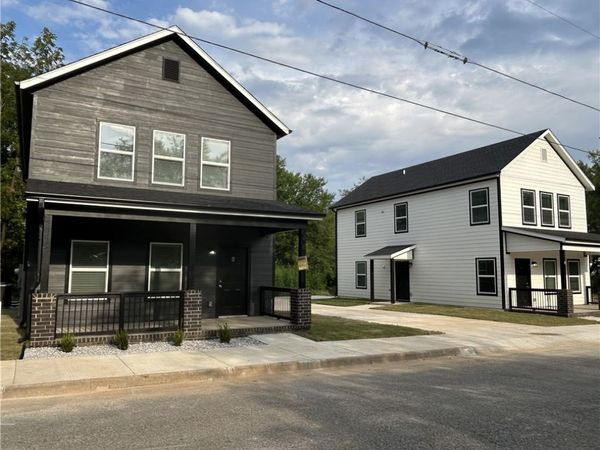 516,518 Crutcher, Springdale, AR 72764