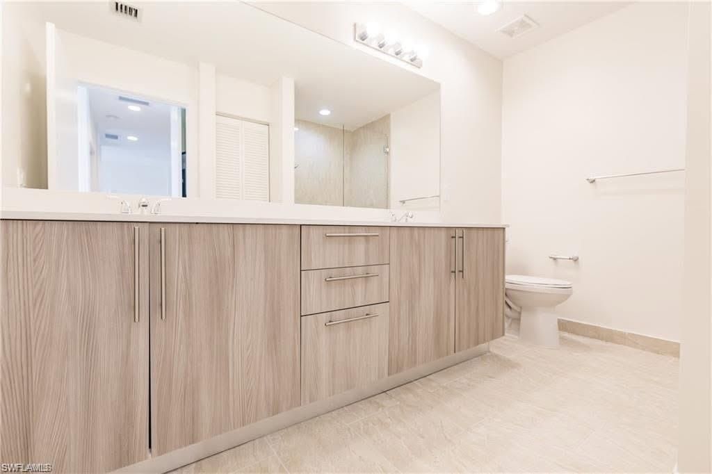 15901 Royal Pointe Ln, Unit 405, Fort Myers, FL 33908 Photo