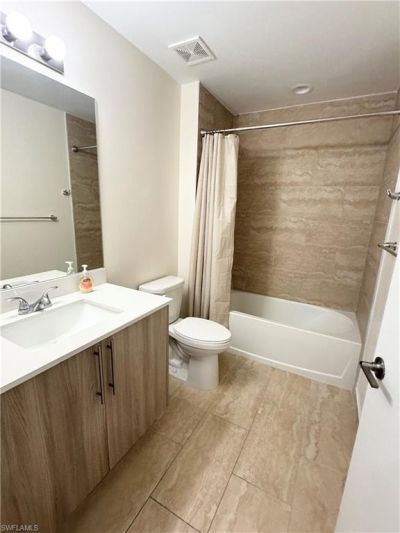 15901 Royal Pointe Ln, Unit 405, Fort Myers, FL 33908 Photo