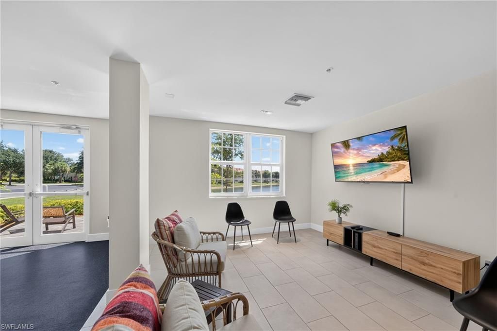 15901 Royal Pointe Ln, Unit 405, Fort Myers, FL 33908 Photo