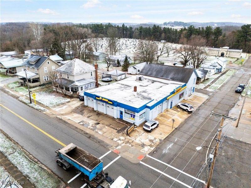 308 E Main Street, Carrollton, OH 44615 Photo 3