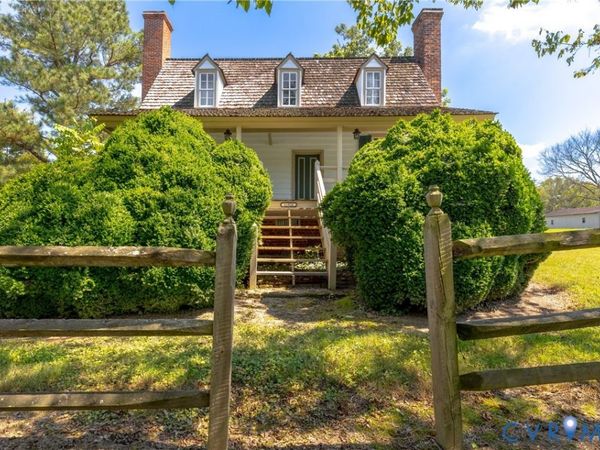 11826 Colonial Trail West, Surry, VA 23889