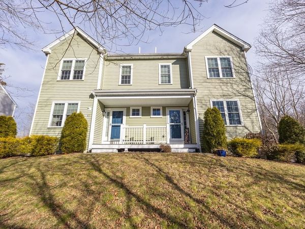 83 South St, Plainville, MA 02762