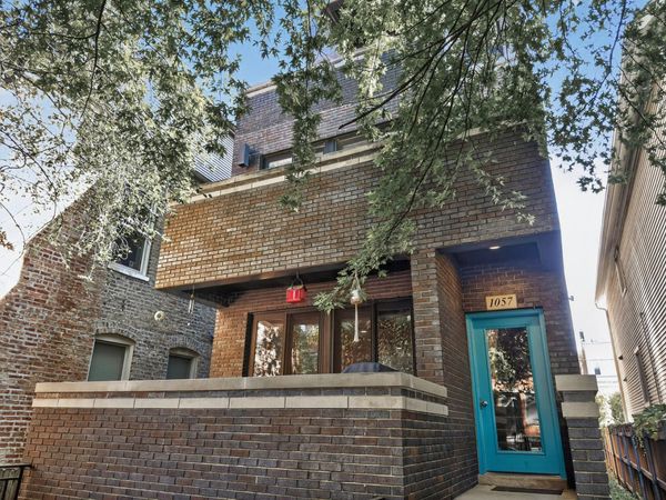 1057 N Marshfield Avenue, Unit 3, Chicago, IL 60622