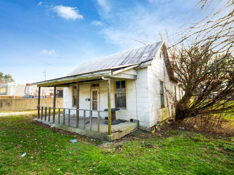 419 E Main Street, West Union, OH 45693 Photo 1