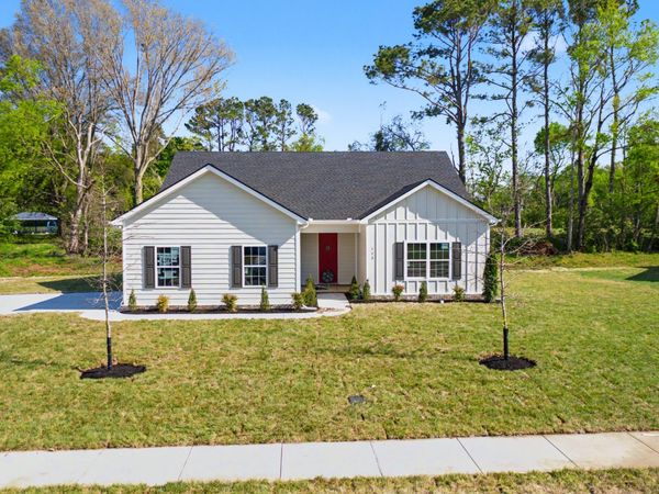 112 Centennial Lane, Columbia, TN 38401