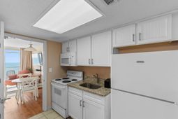 2701 S Ocean Blvd. photo 4