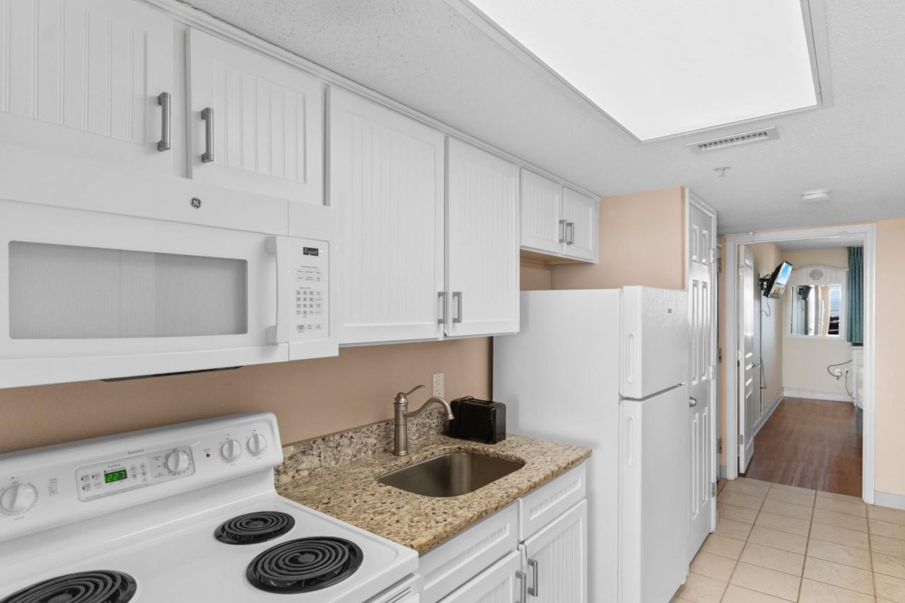 2701 S Ocean Blvd. Photo 6