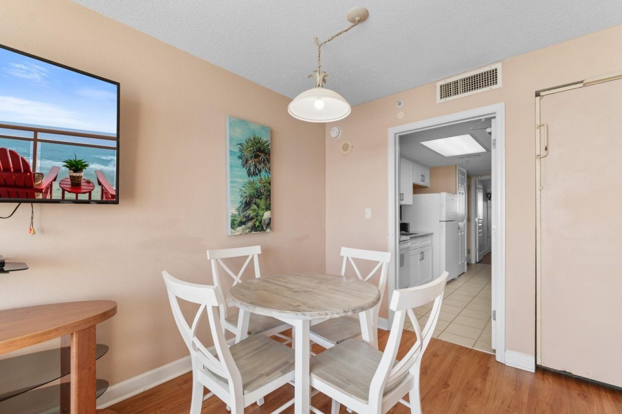 2701 S Ocean Blvd. Photo 8