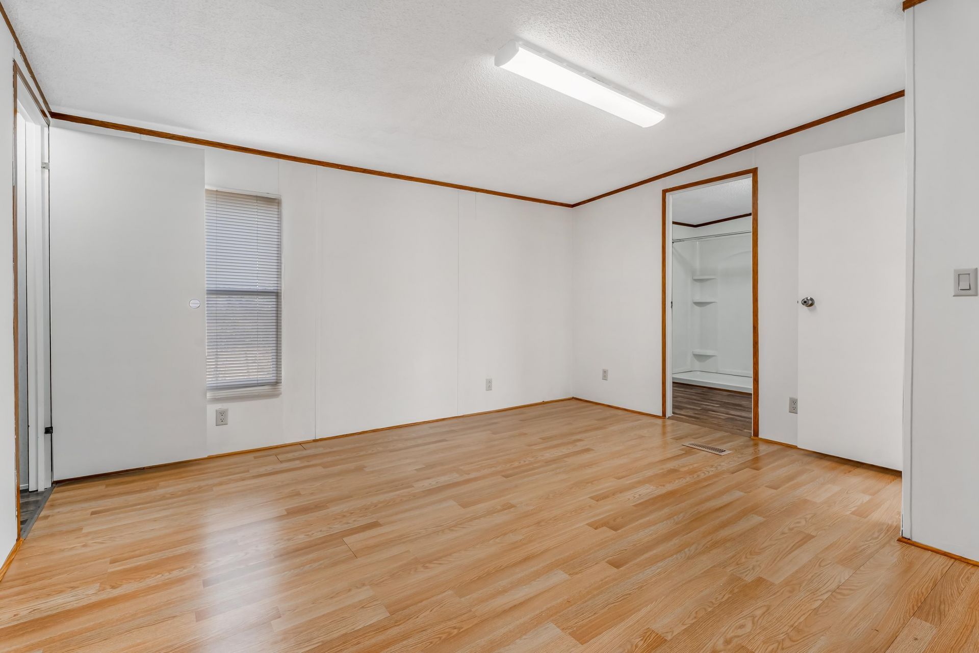 107 Rockdale St. Photo 19