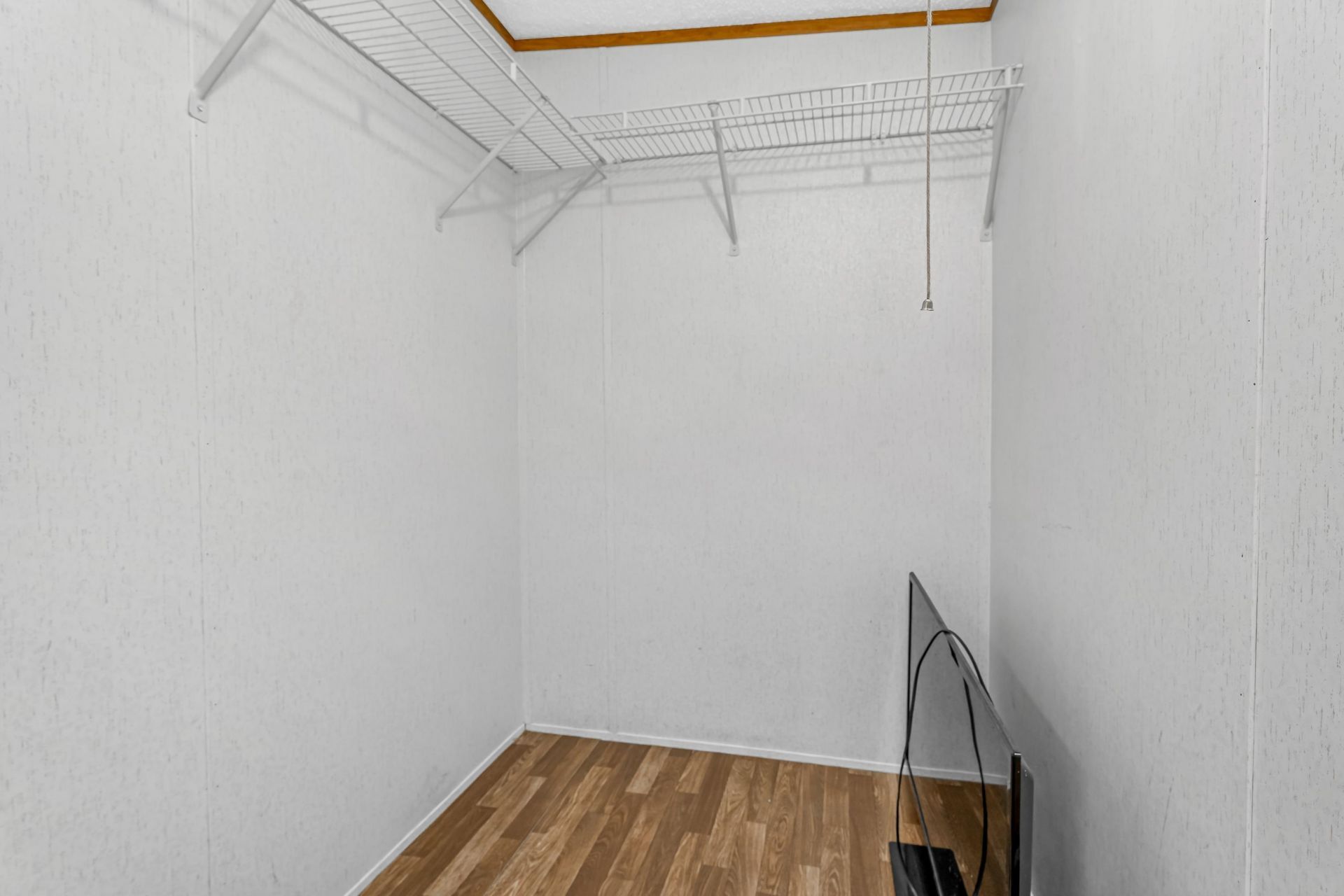 107 Rockdale St. Photo 22