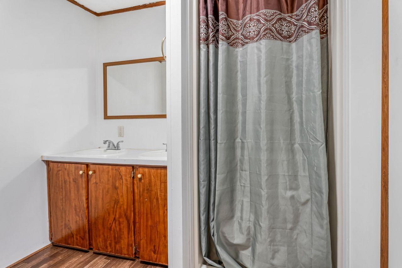 107 Rockdale St. Photo 22