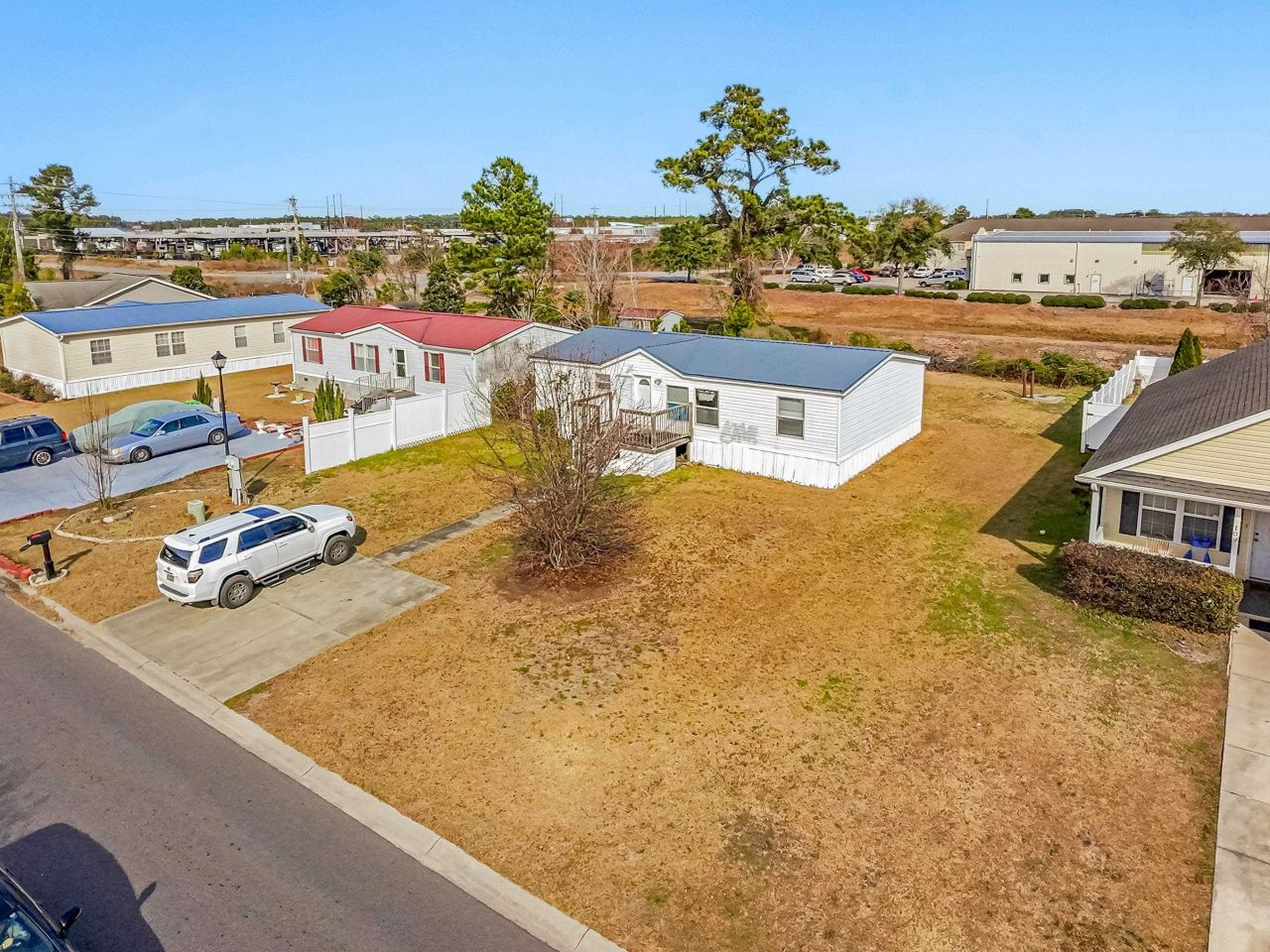 107 Rockdale St. Photo 32