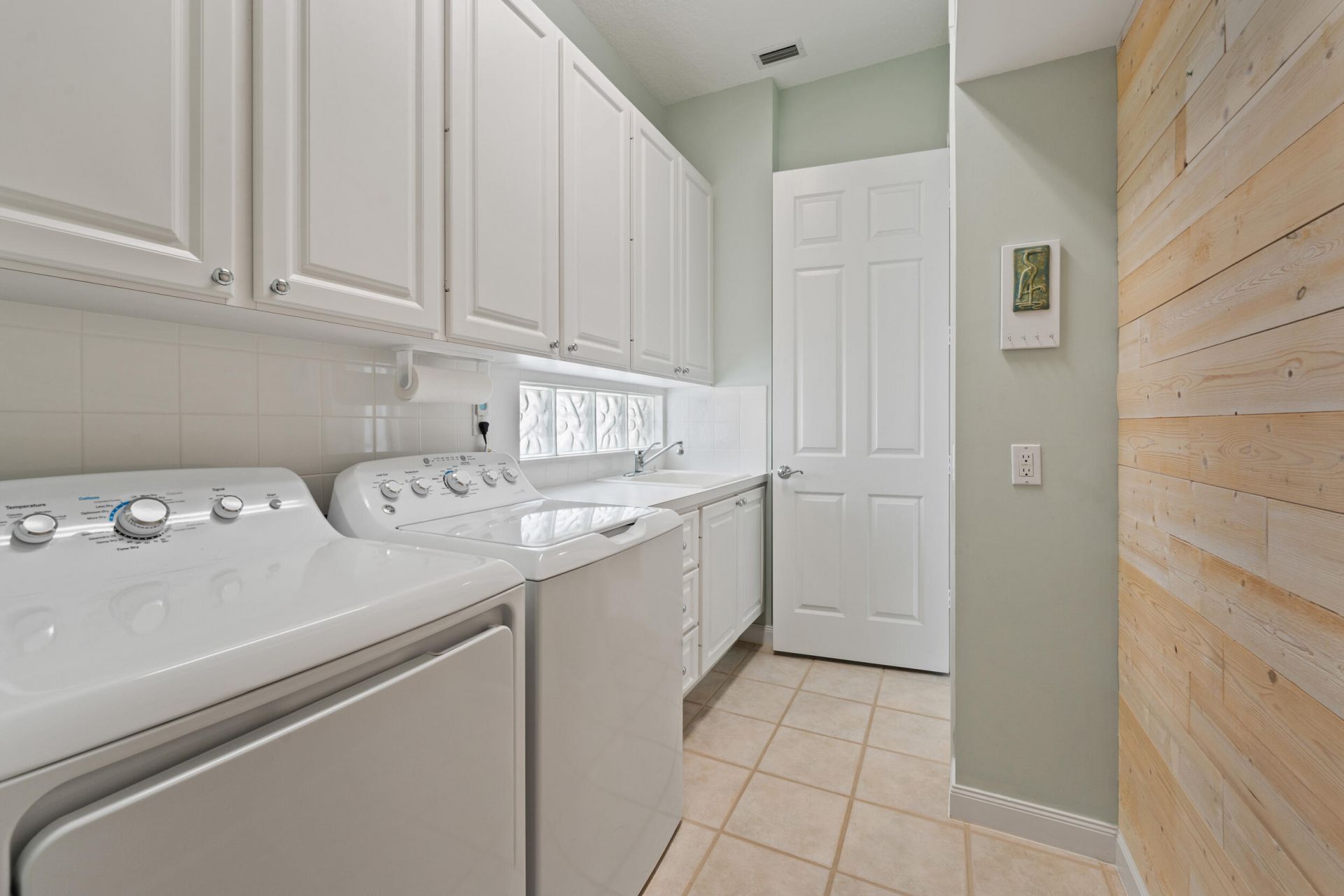 7945 SE Paurotis Lane, Hobe Sound, FL 33455 Photo