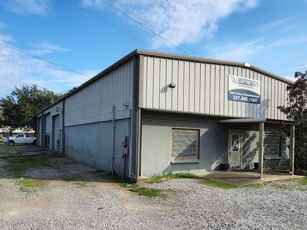 911 Weeks Island Road , New Iberia, LA 70560