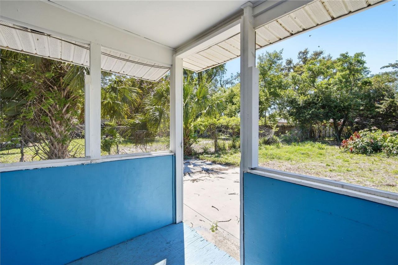 1745 Dayton Street S, Saint Petersburg, FL 33712 Photo