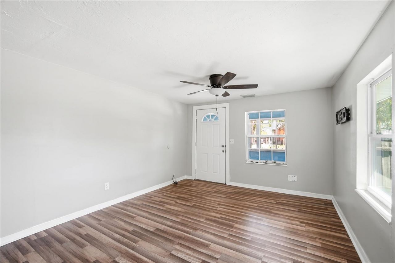 1745 Dayton Street S, Saint Petersburg, FL 33712 Photo