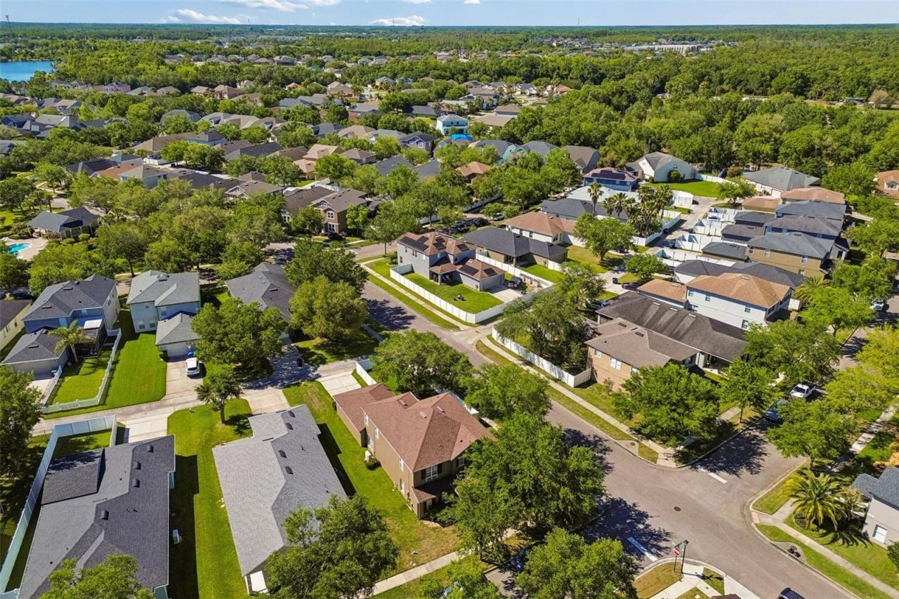 14759 Royal Poinciana Drive, Orlando, FL 32828 Photo