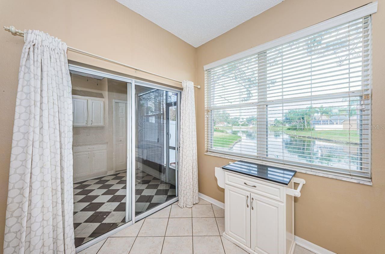 605 Vallance Way Ne, Saint Petersburg, FL 33716 Photo