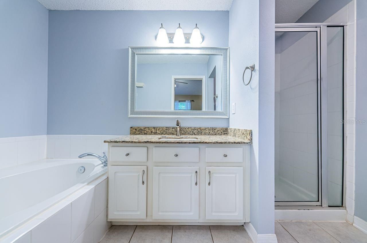 605 Vallance Way Ne, Saint Petersburg, FL 33716 Photo