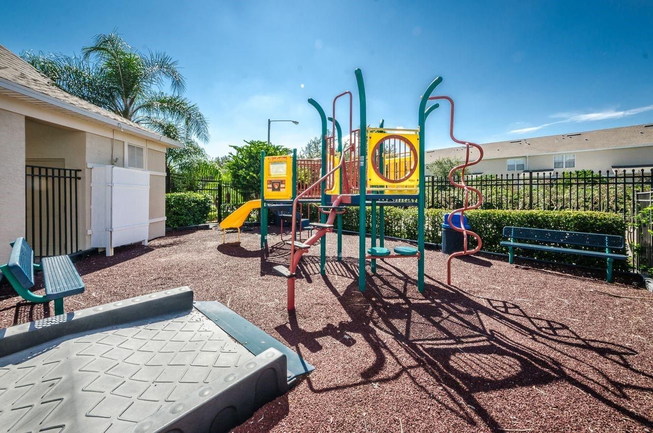 605 Vallance Way Ne, Saint Petersburg, FL 33716 Photo