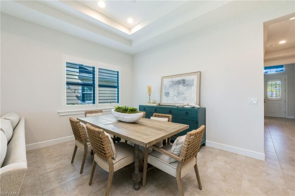 6439 Negril Isle Dr, Naples, FL 34113 Photo