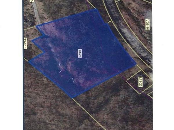 71 Henry Road, Triadelphia, WV 26059