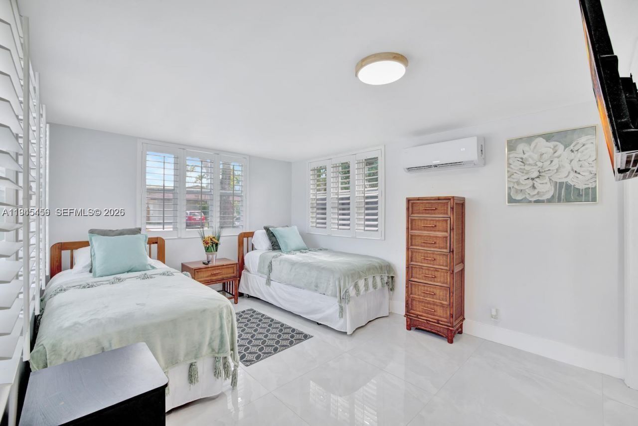 1001 SW 19th St, Fort Lauderdale, FL 33315 Photo