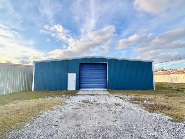 105 Saint Louis St, Houma, LA 70364