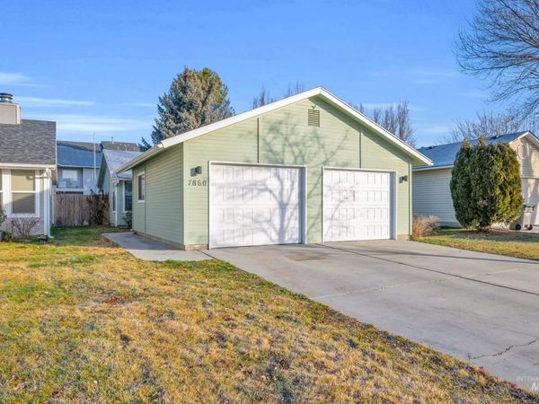 7860 W Pomona St, Boise, ID 83704