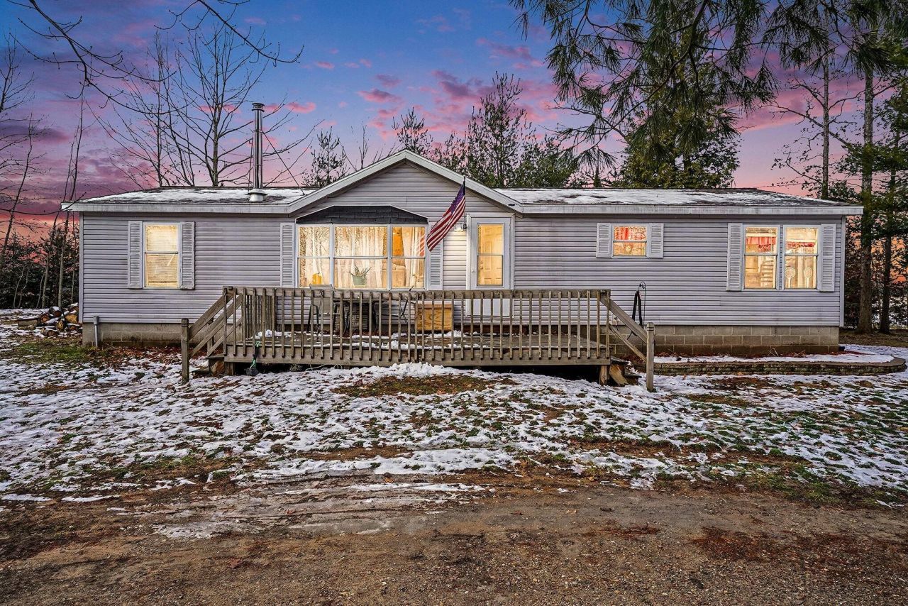 11262 Pierce Street, West Olive, MI 49460 Main Photo