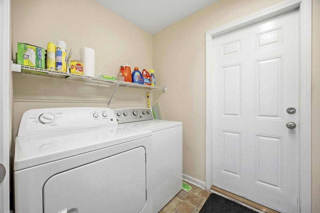 1457 Abberbury Dr. Photo 14