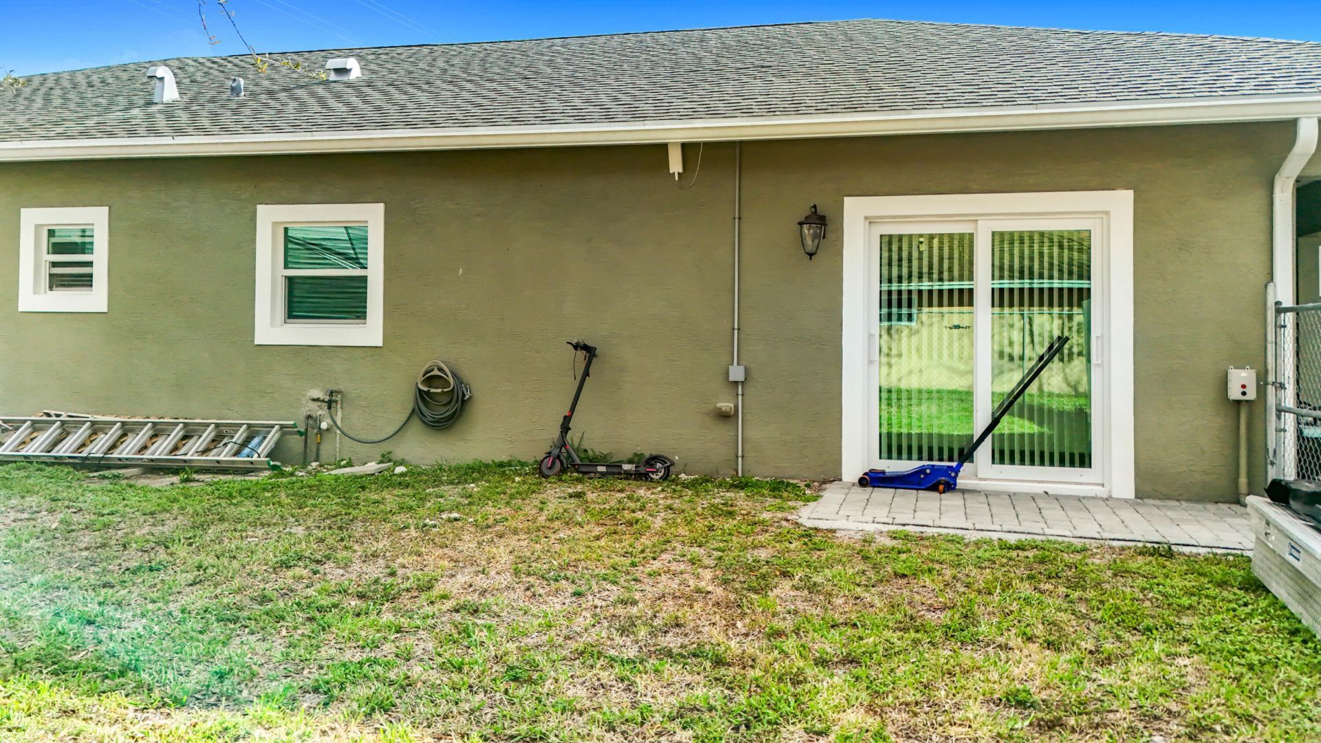 2643 Kentucky Street, West Palm Beach, FL 33406 Photo