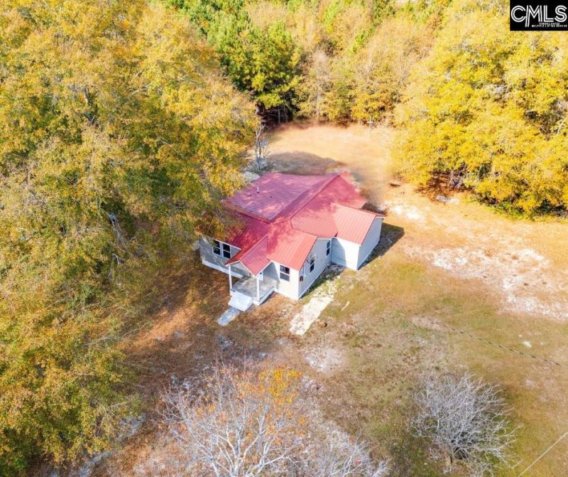 5793 Lockhart Road  Photo 5