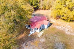 5793 Lockhart Road photo 4