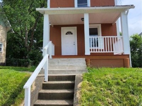 2438 Indiana Way NE, Canton, OH 44705