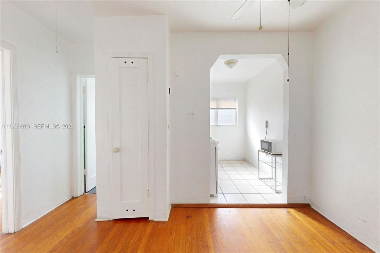 1335 Drexel Ave, Miami Beach, FL 33139 Photo