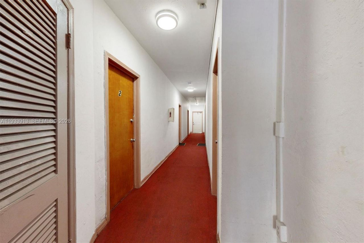 1335 Drexel Ave, Miami Beach, FL 33139 Photo