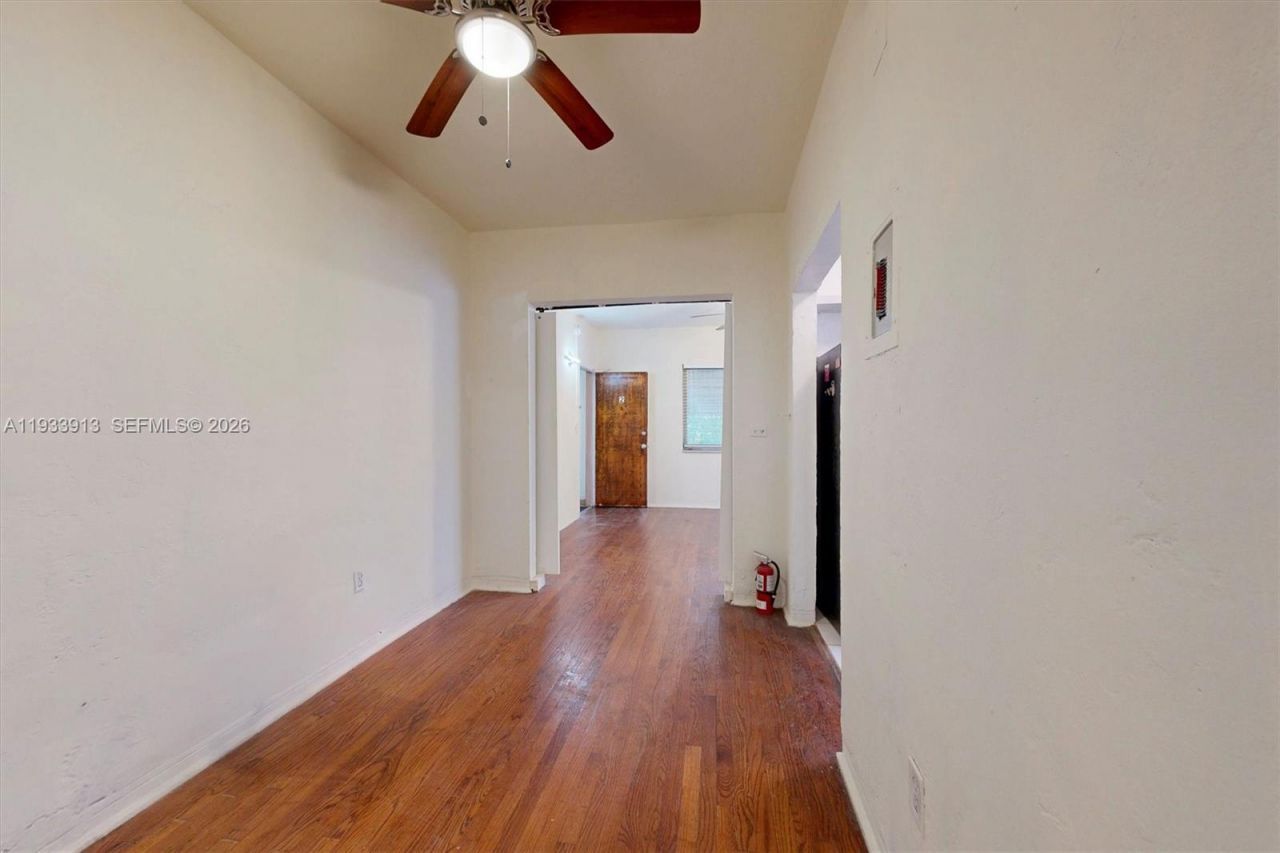 1335 Drexel Ave, Miami Beach, FL 33139 Photo