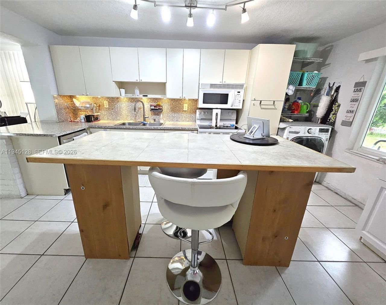 85 NW 126th, North Miami, FL 33168 Photo