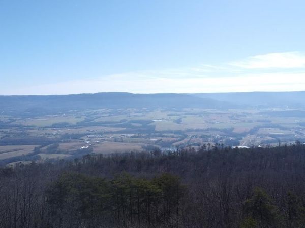 47A Gray Rock View, Pikeville, TN 37367