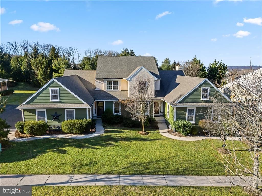 9 Parkside Drive, Elverson, PA 19520 Main Photo