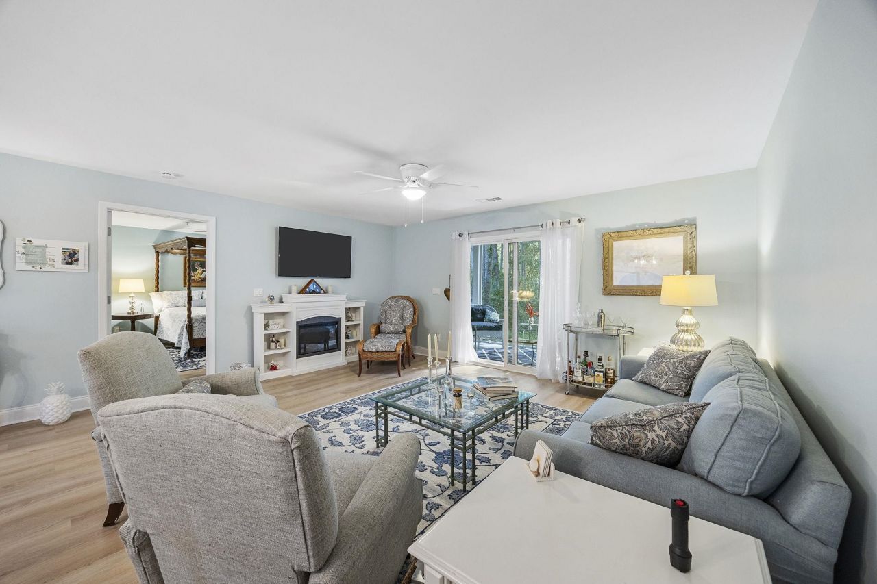 4826 Innisbrook Ct. Photo 5