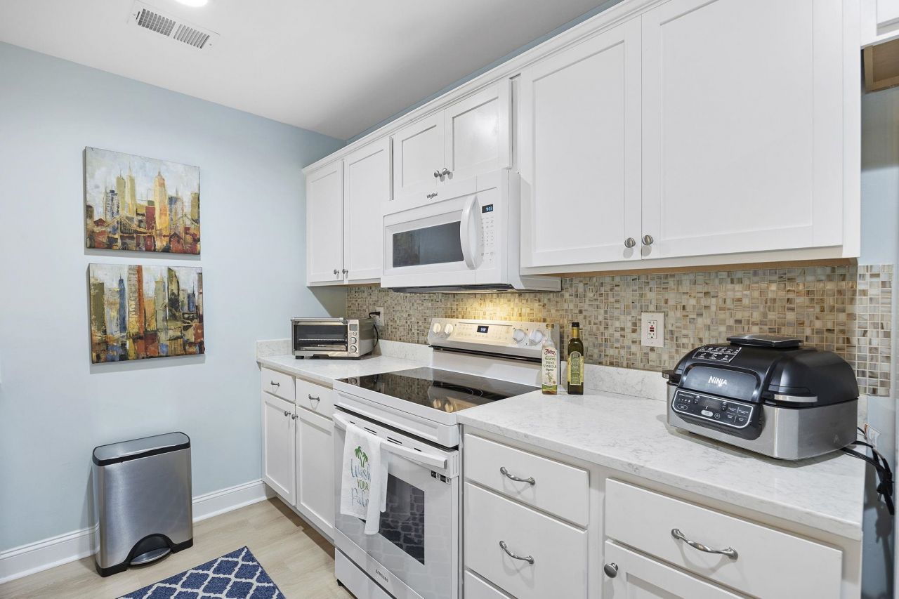 4826 Innisbrook Ct. Photo 9