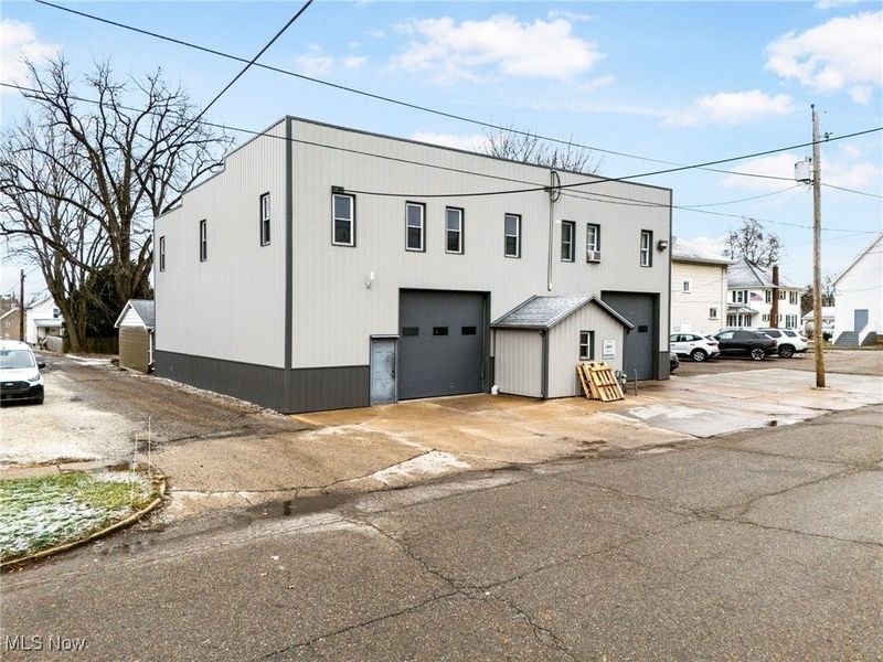 70 Park Avenue SE, Carrollton, OH 44615 Photo 1