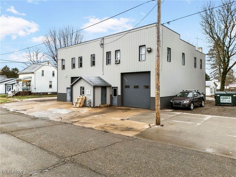 70 Park Avenue SE, Carrollton, OH 44615 Photo 2