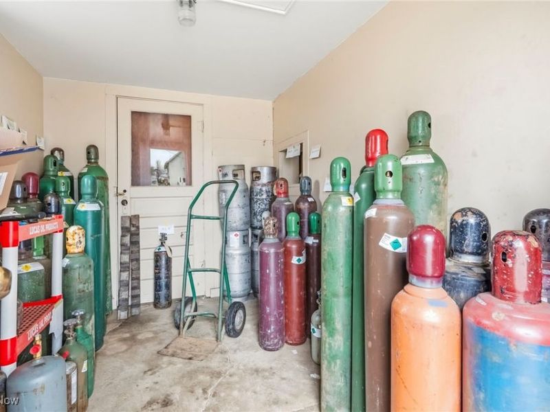 70 Park Avenue SE, Carrollton, OH 44615 Photo 4