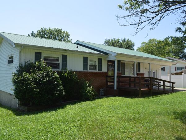 407 Standifer Circle, Dunlap, TN 37327