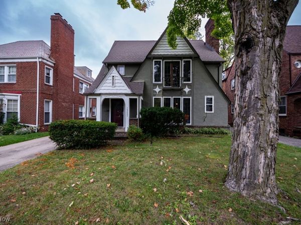 18405 Newell Road, Shaker Heights, OH 44122
