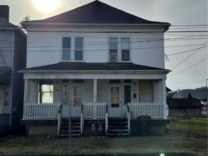 450 14th Street, Wellsville, OH 43968 Photo 1